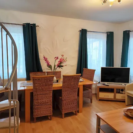 By Interhome Apartman Daun