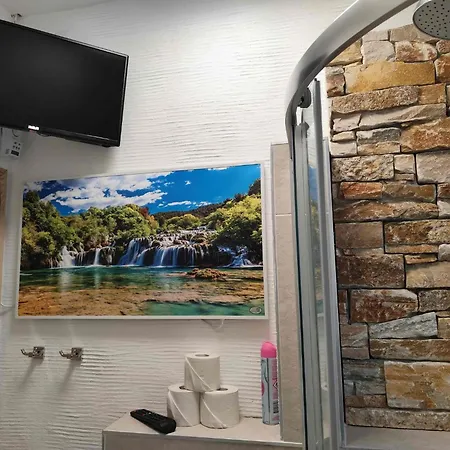 By Interhome Apartamento Daun